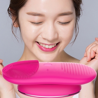 Double-Sided Pore Cleaner Mini Facial Cleaning Brush dengan Teknologi Ultrasonik