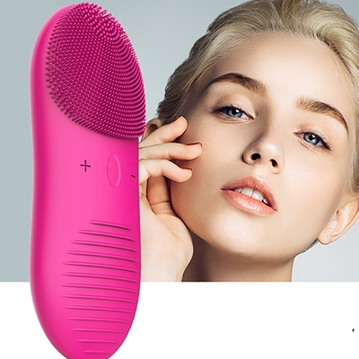 Double-Sided Pore Cleaner Mini Facial Cleaning Brush dengan Teknologi Ultrasonik