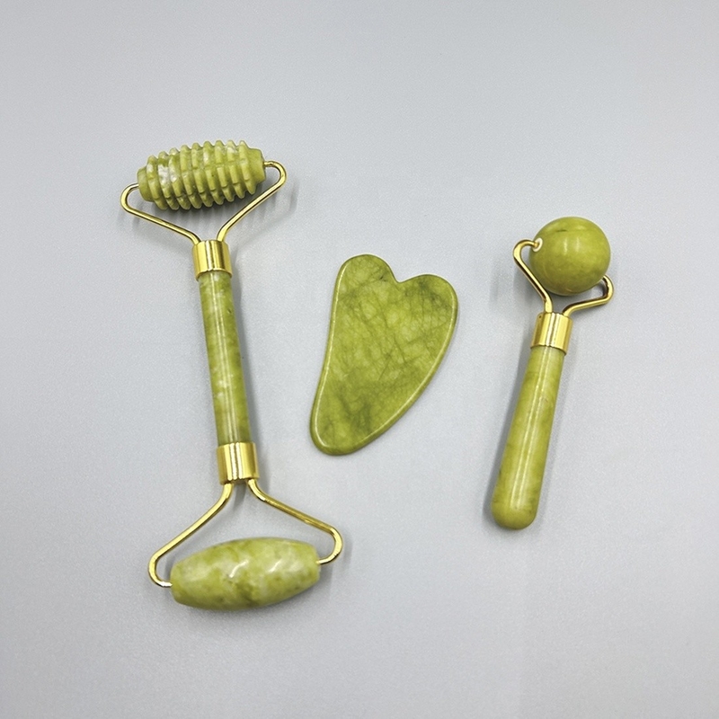 19*16*5Cm Alat Kotak Set Gua Sha Pengangkat Wajah Label Pribadi Rol Giok Mini Genggam 2023