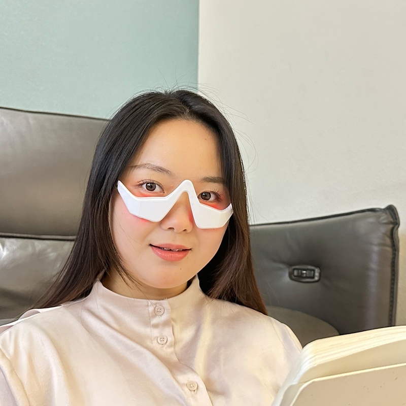 Red Light Therapy Eye Massager untuk Penghapusan Kerutan dan Lingkaran Hitam di Kantor